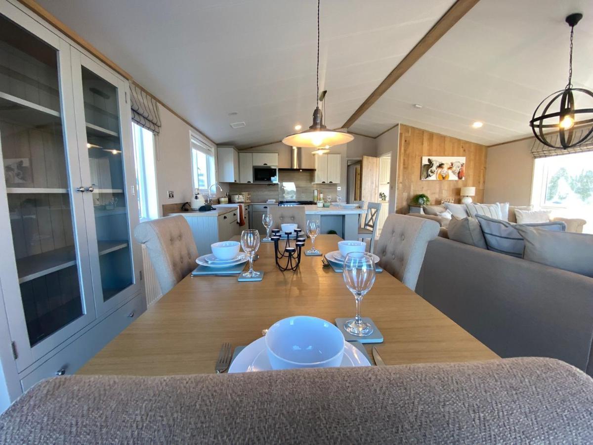 Daphne'S Lodge Mawgan Porth Eksteriør bilde