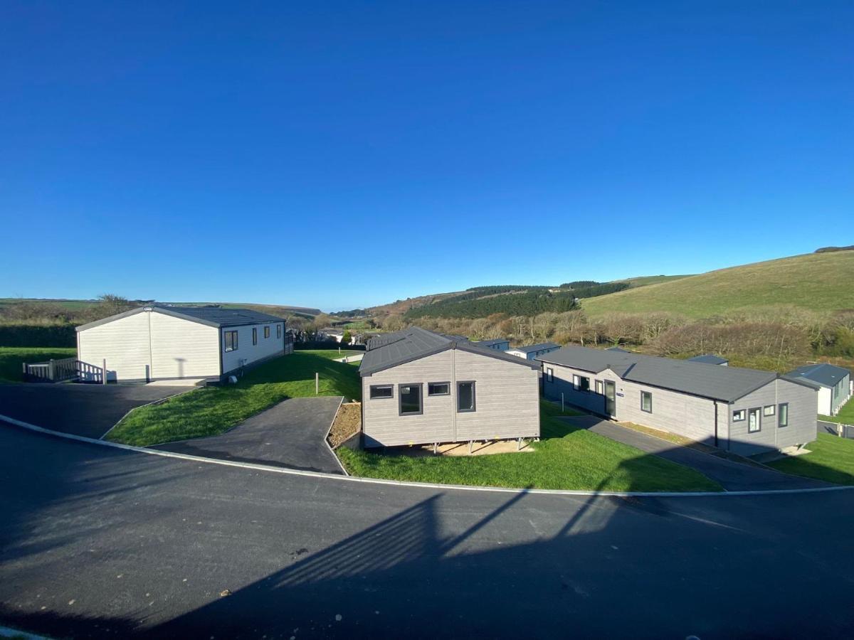 Daphne'S Lodge Mawgan Porth Eksteriør bilde