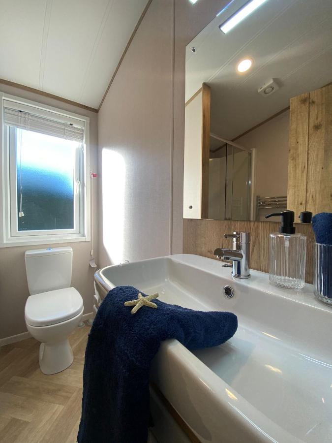 Daphne'S Lodge Mawgan Porth Eksteriør bilde